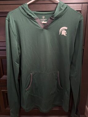 Colosseum Michigan State Green Hooded Long-Sleeve Pullover with Spartan Logo